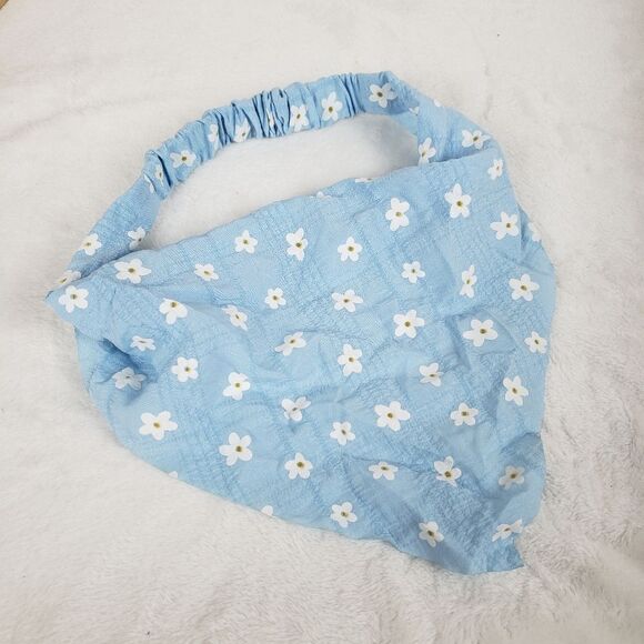 Daisy Floral Bandana Handkerchief - Picture 5 of 5